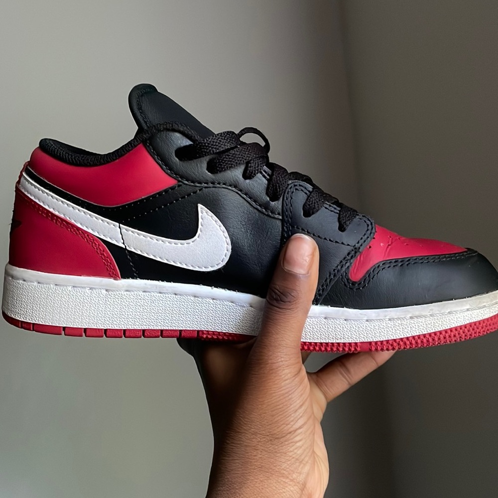 Retros Size 4Y